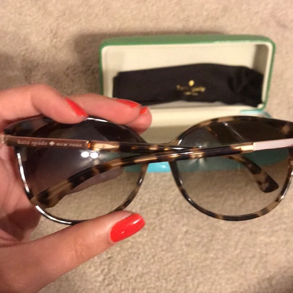 Kate spade shawna sunglasses - Picture 3 of 7